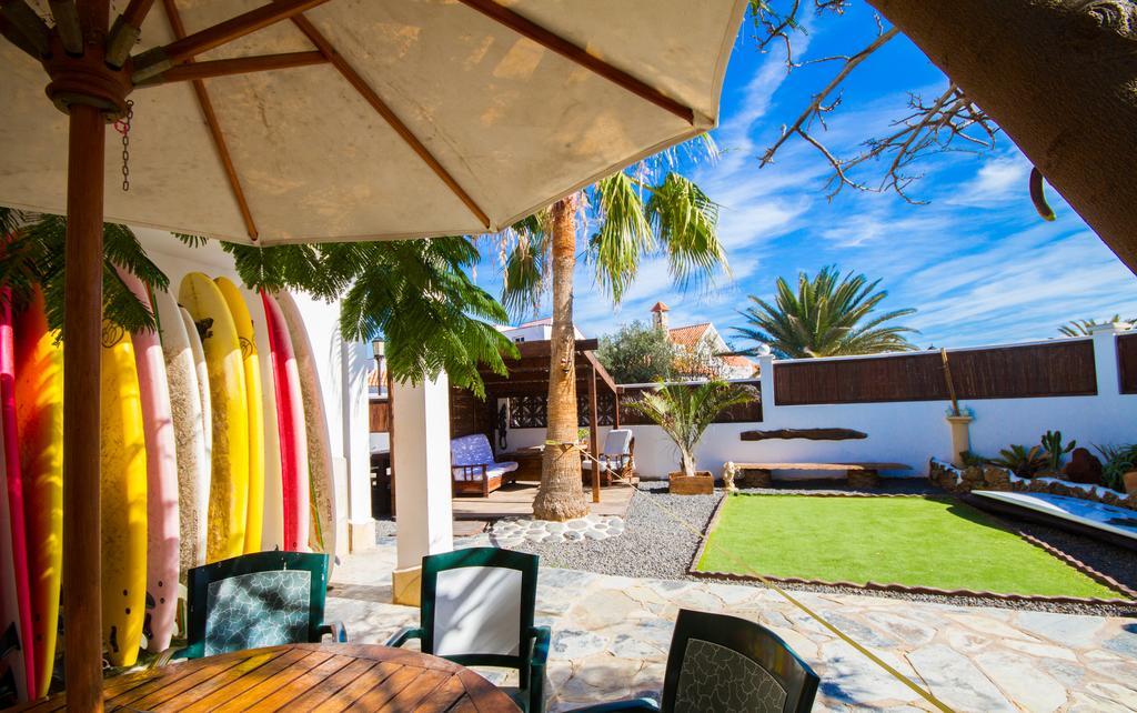 Surfhouse Hotel Corralejo Exterior photo